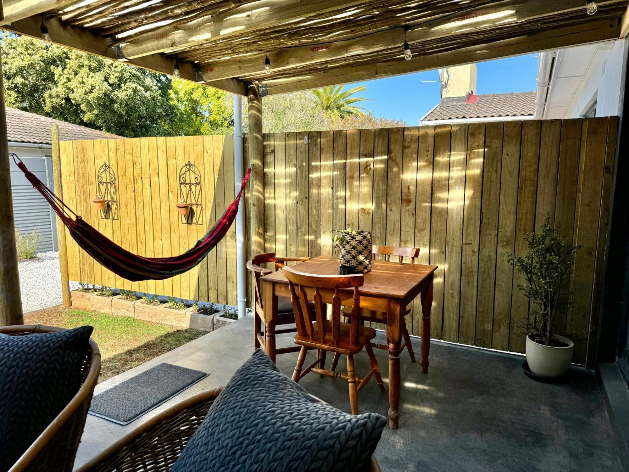 Stones - Self Catering Apartment